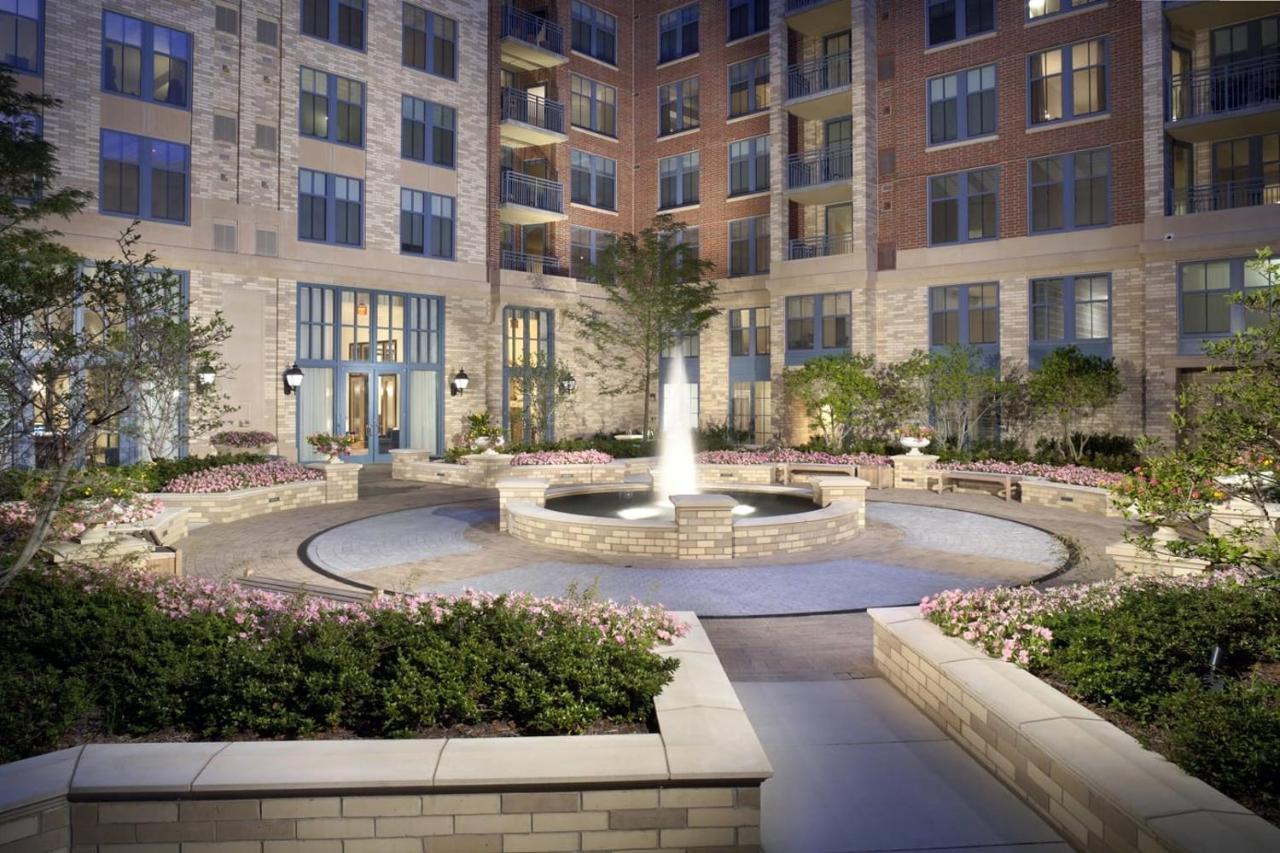 Splendid 2 Bedroom Condo At Pentagon City Arlington Eksteriør bilde