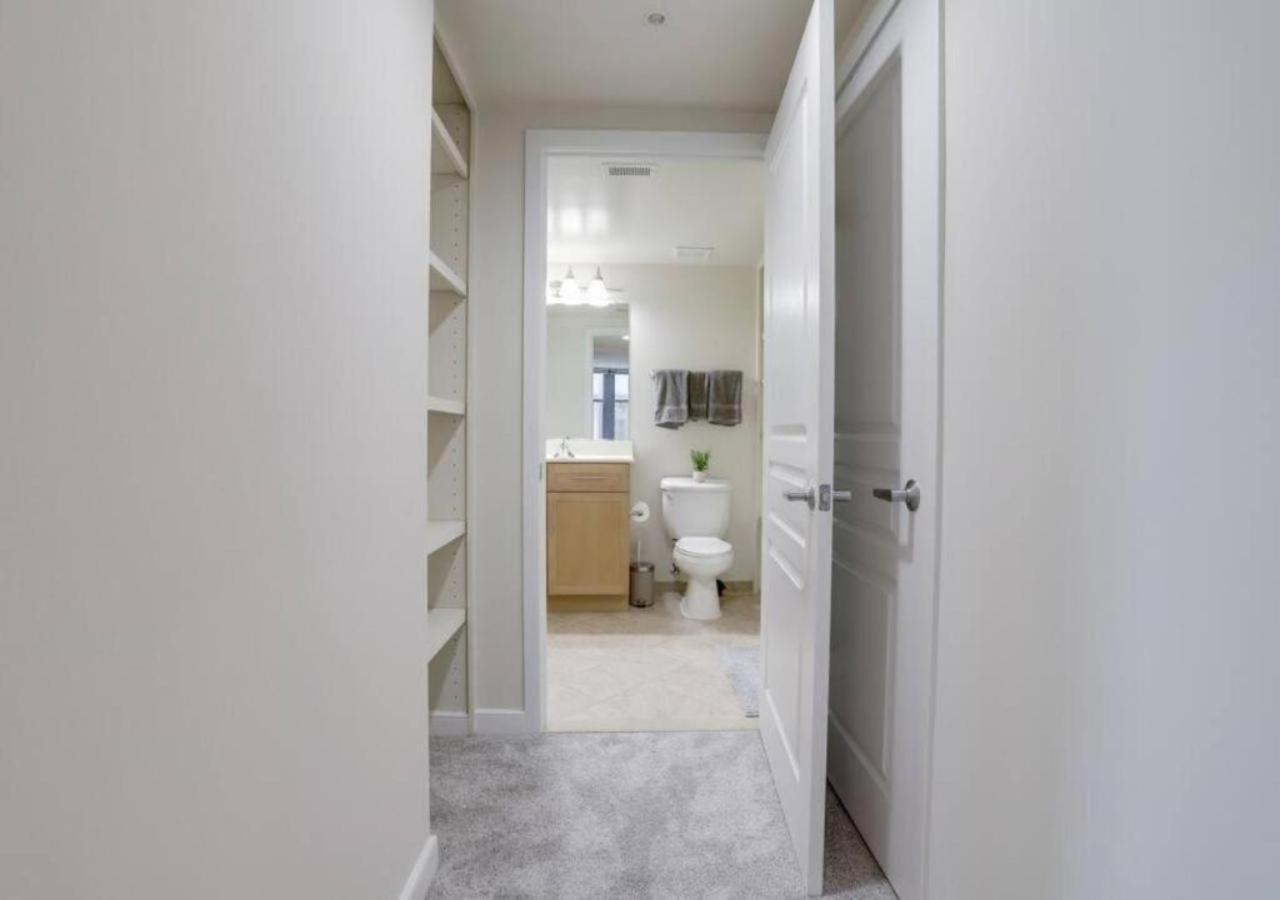 Splendid 2 Bedroom Condo At Pentagon City Arlington Eksteriør bilde