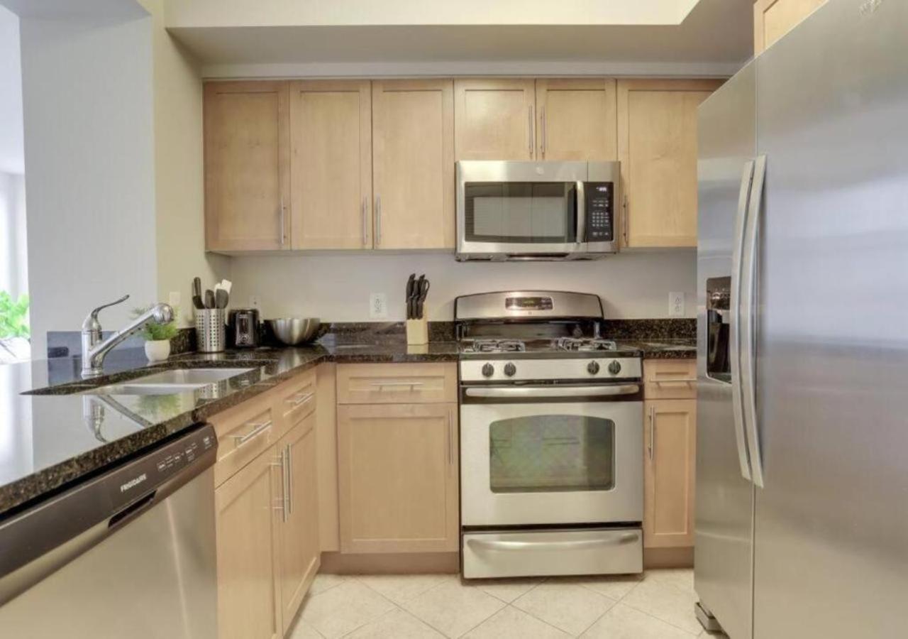 Splendid 2 Bedroom Condo At Pentagon City Arlington Eksteriør bilde
